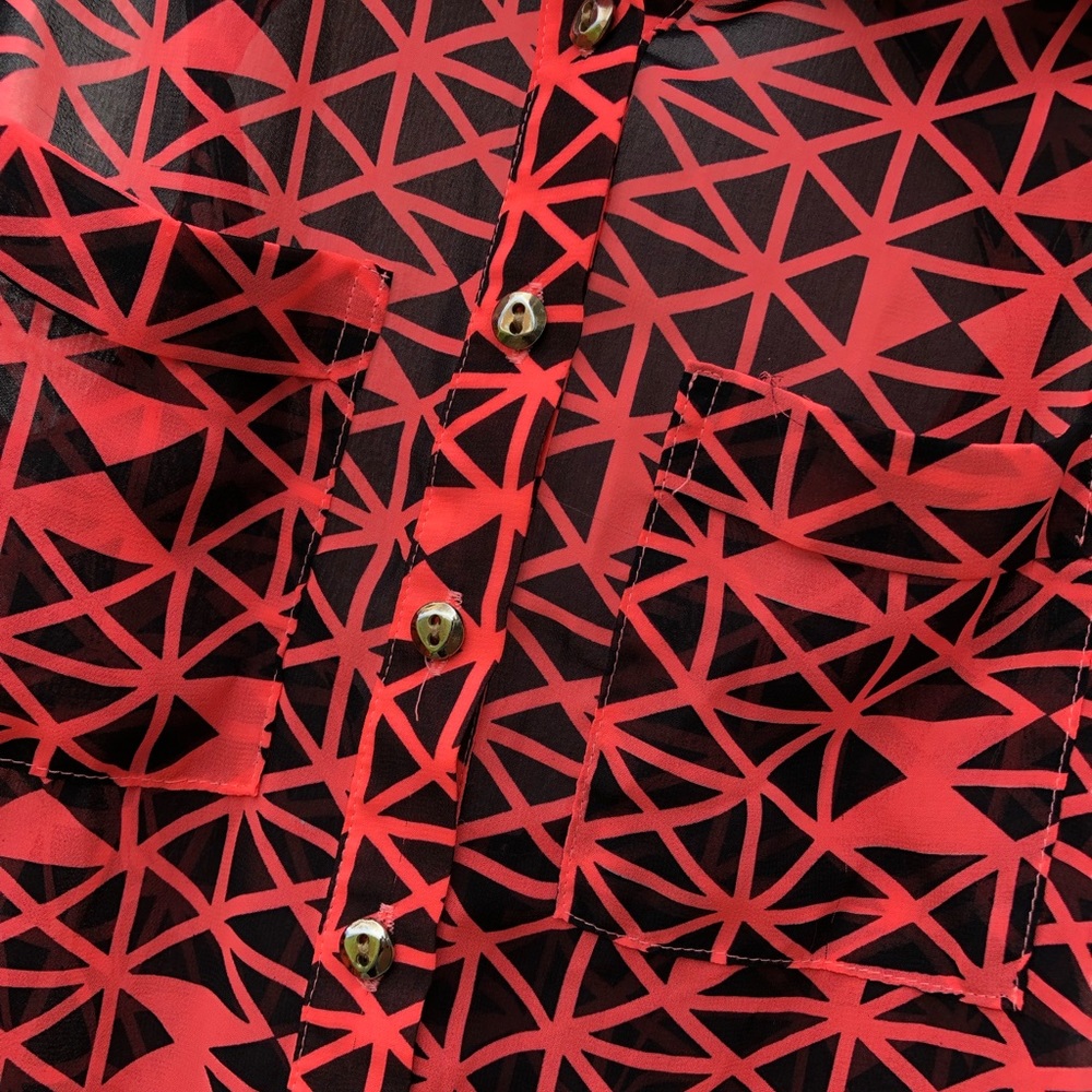 Triangle Tank Top - Picture 5 of 5